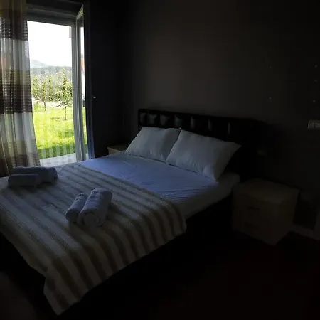 Hilltop Hideaway Nocleg ze śniadaniem