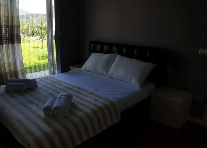 Hilltop Hideaway Nocleg ze śniadaniem