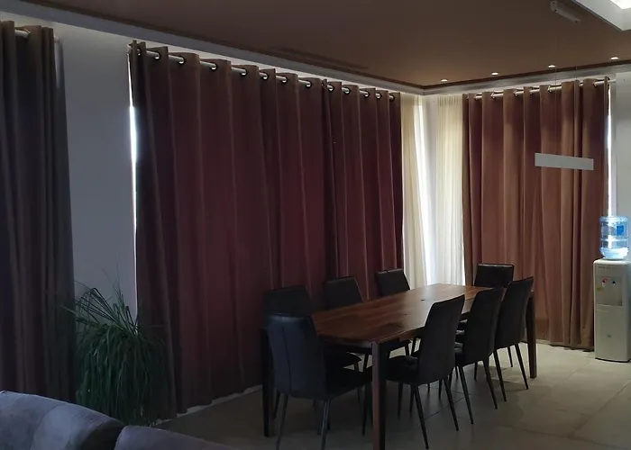 Hilltop Hideaway Nocleg ze śniadaniem *